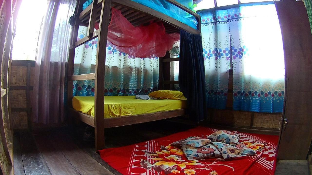 Footprints Homestay (Adults Only) General Luna  Dış mekan fotoğraf